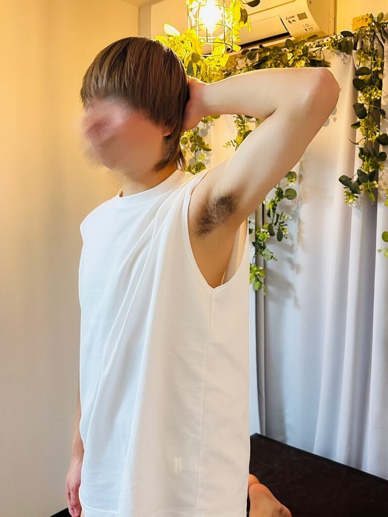 カケル（BackDoor大阪店セラピスト）