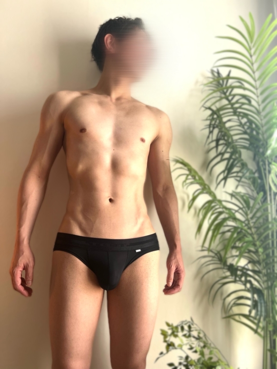 ゲイマッサージ大阪_梅田_天満_バックドア大阪_イツキ2